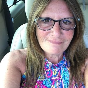 Meet your Posher, Joan